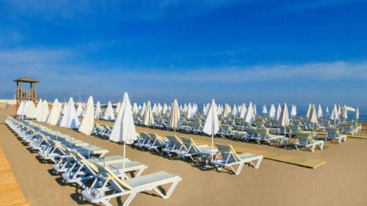 كيزيلاتْشْ Ayra Family Club Hotel المظهر الخارجي الصورة